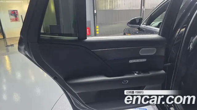 Genesis G90 Бензин 3.5 турбо AWD — Фото автомобиля 17