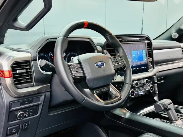 Ford F-150 Raptor — Фото автомобиля 13