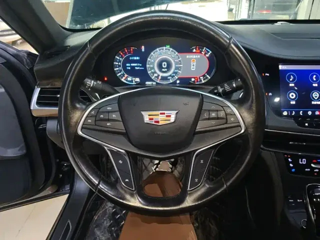 Cadillac CT6 — Фото автомобиля 10