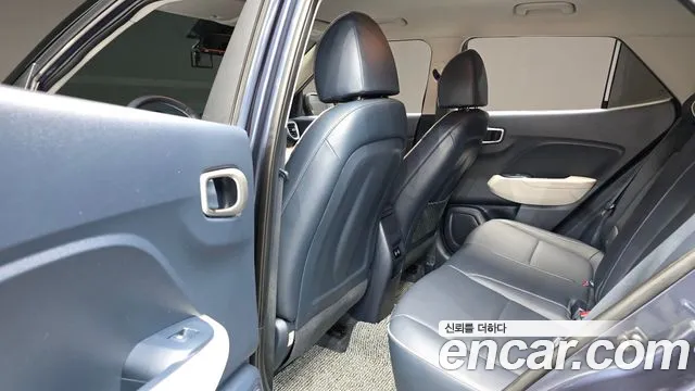 Hyundai Venue Venue 1.6 Flux — Фото автомобиля 11