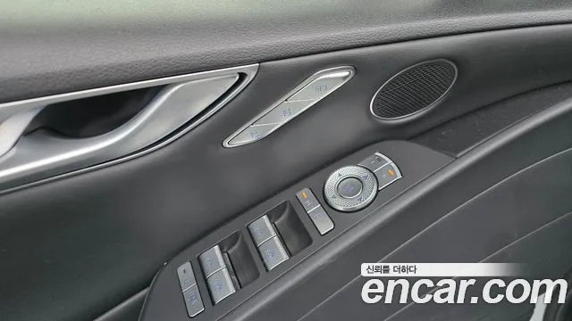 Genesis G80 Бензин 2.5 турбо 2WD — Фото автомобиля 29
