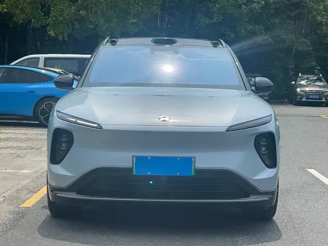 Nio ES6 — Фото автомобиля 2