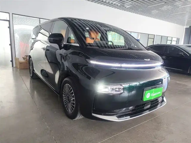 Geely Yizhen L380 — Фото автомобиля 3