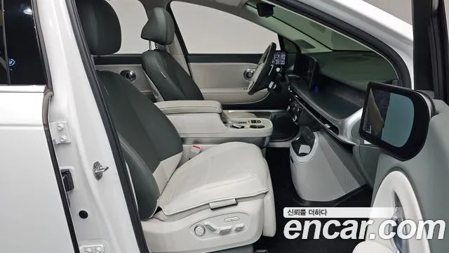 Hyundai Ioniq 9 — Фото автомобиля 16