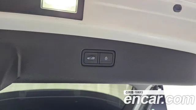 Genesis GV70 2.5T Бензин AWD — Фото автомобиля 27
