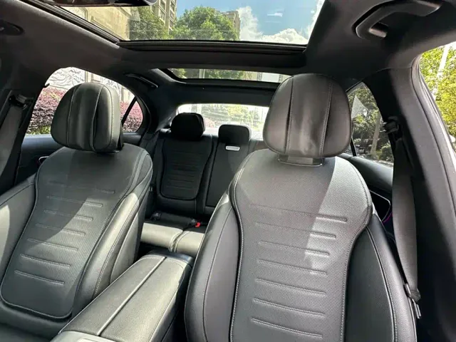 Mercedes-Benz C-Class — Фото автомобиля 6