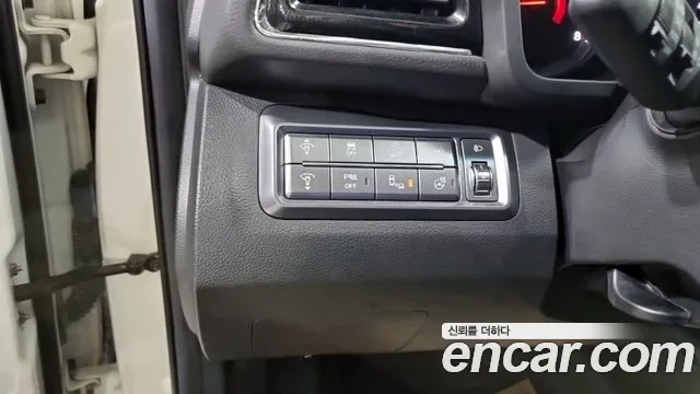 KG_Mobility_Ssangyong TIBOLI Very New Tivoli Бензин 1.5 2WD — Фото автомобиля 14