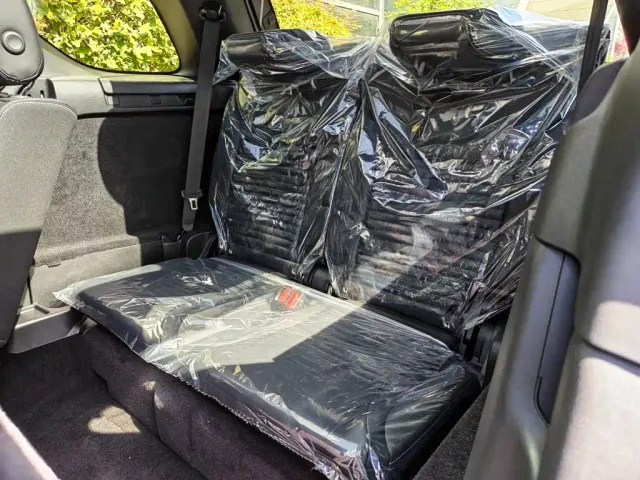 Land Rover Discovery — Фото автомобиля 7