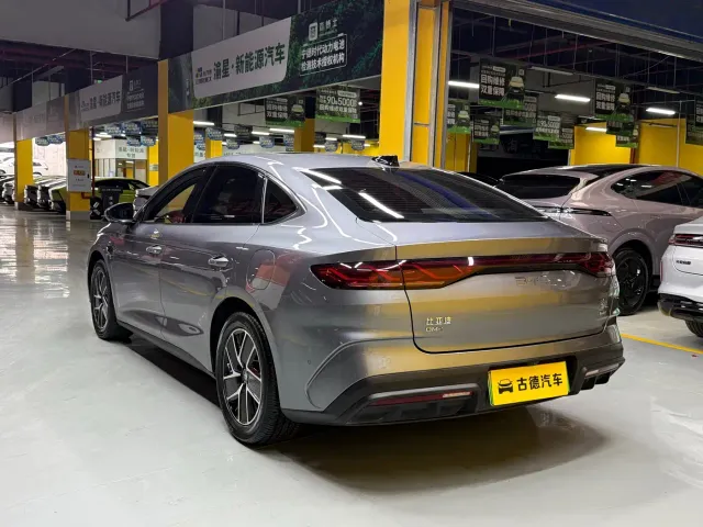 BYD Qin L — Фото автомобиля 7