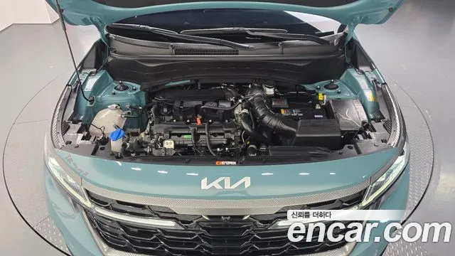 Kia Seltos New — Фото автомобиля 9