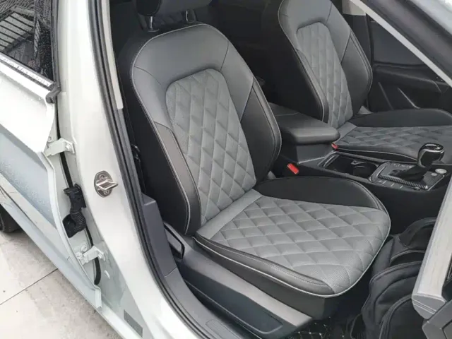 Volkswagen Sagitar — Фото автомобиля 24