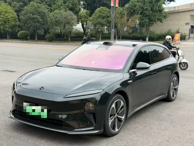 Фотография автомобиля — Nio ET5 Touring