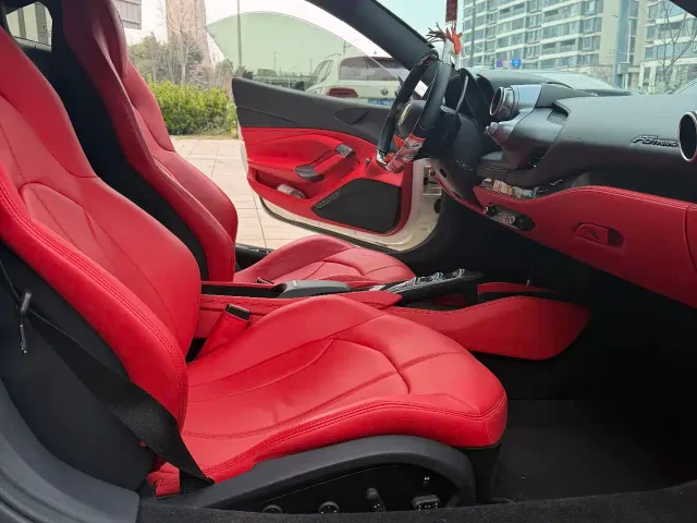 Ferrari F8 — Фото автомобиля 6