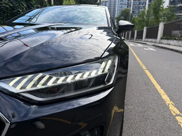 Audi A7L — Фото автомобиля 4
