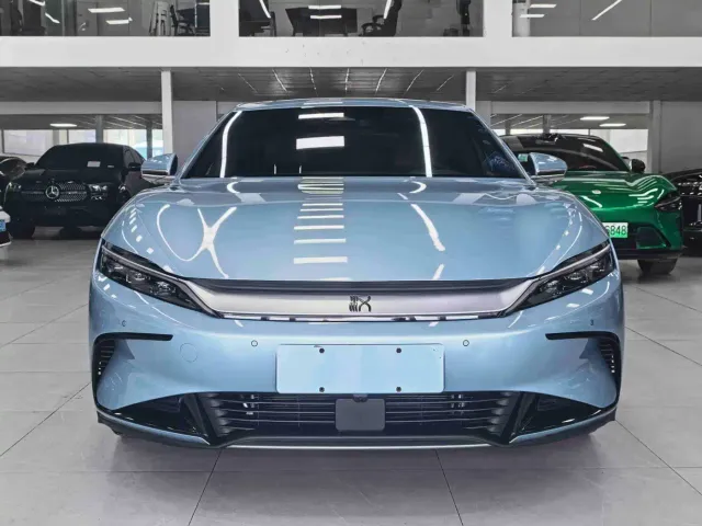 BYD Han — Фото автомобиля 2