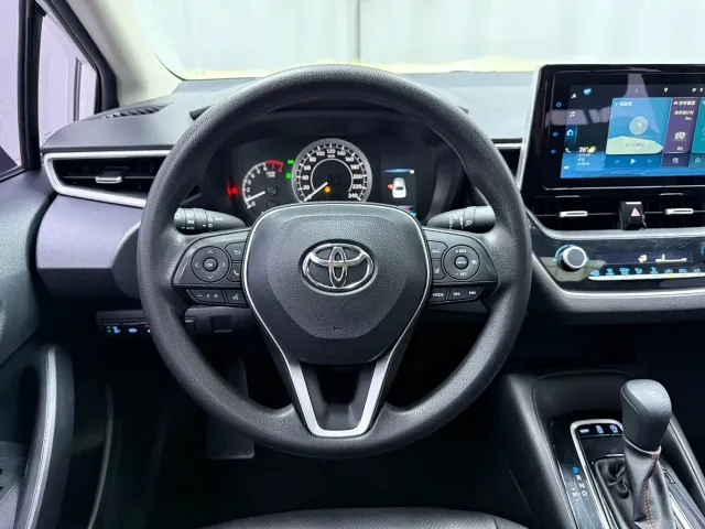 Toyota Corolla — Фото автомобиля 7