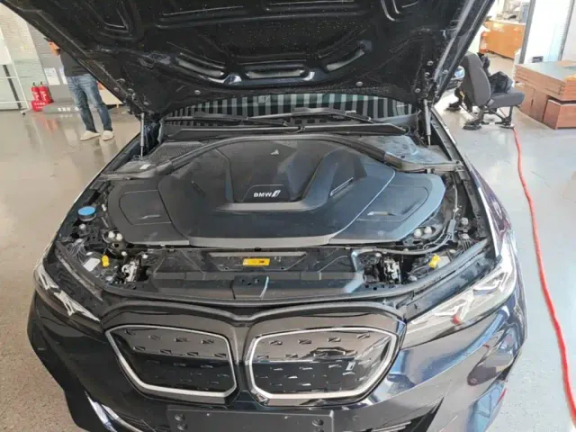 BMW i3 — Фото автомобиля 19