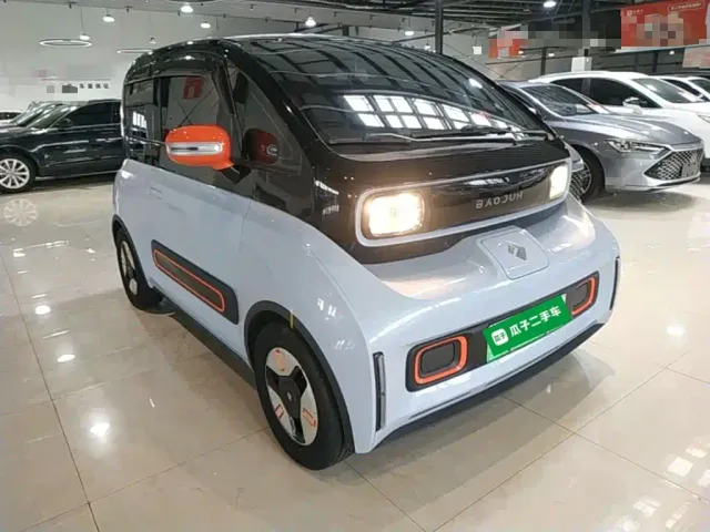 Baojun KiWi EV — Фото автомобиля 3