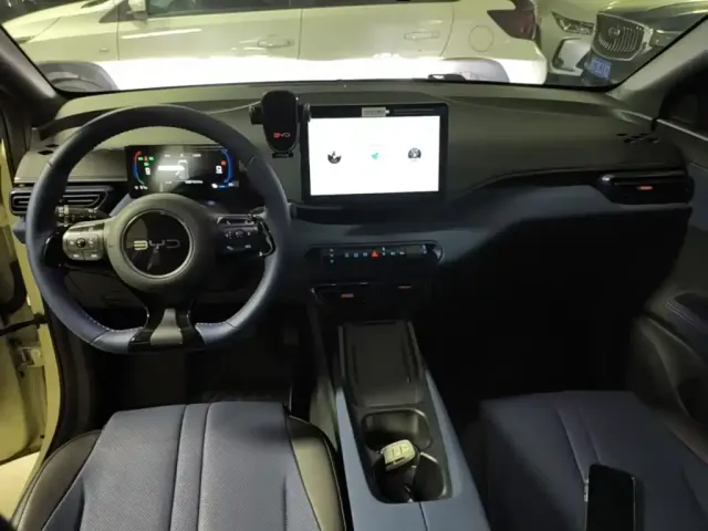 BYD Seagull 2024 Glory Edition 305km Freedom Edition — Фото автомобиля 5