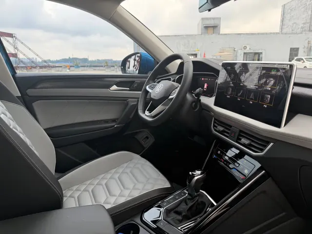Volkswagen Tayron GTE Plug-in Hybrid — Фото автомобиля 23