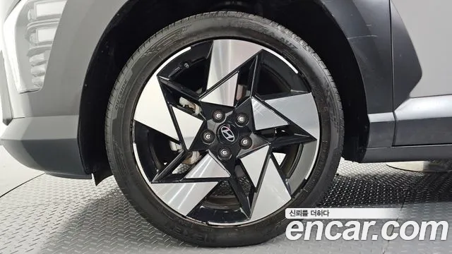 Hyundai Kona Kona (SX2) Бензин 2.0 2WD — Фото автомобиля 4