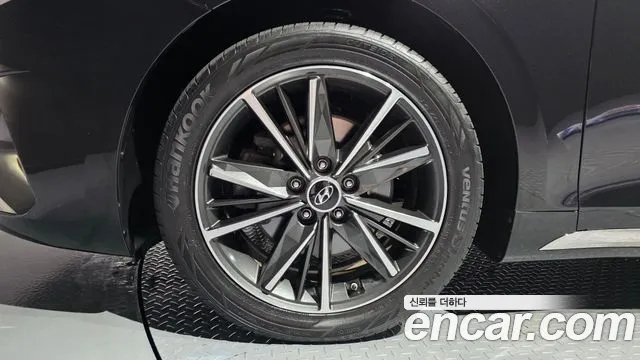 Hyundai Grandeur Новый Grandeur IG — Фото автомобиля 5