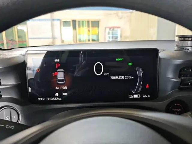 Honda e:NS1 — Фото автомобиля 11