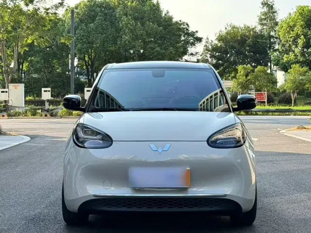 Wuling Bingo — Фото автомобиля 2