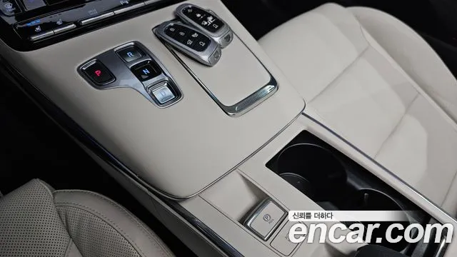 Hyundai Grandeur — Фото автомобиля 18