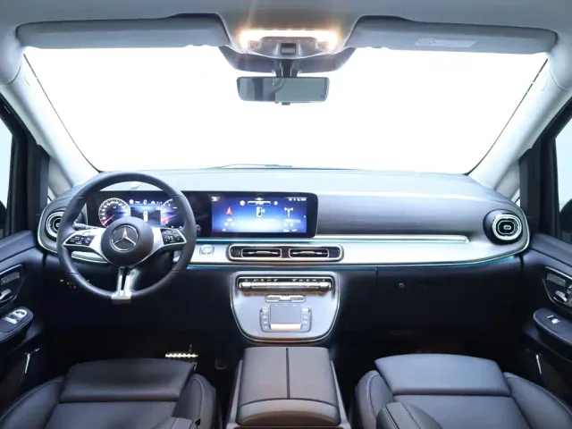 Mercedes-Benz V-Class — Фото автомобиля 13