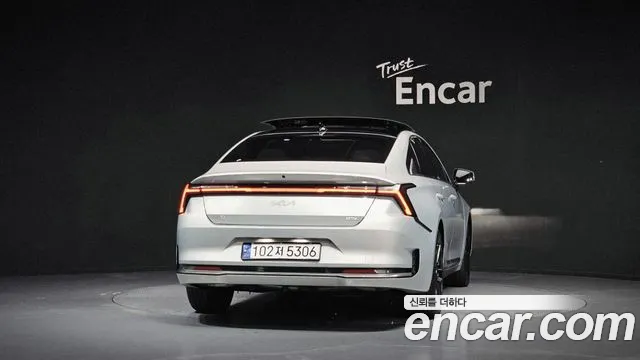 Kia K8 (New) Hybrid — Фото автомобиля 4