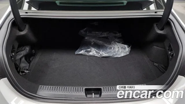 Mercedes-Benz E-Class E-класс W214 — Фото автомобиля 20