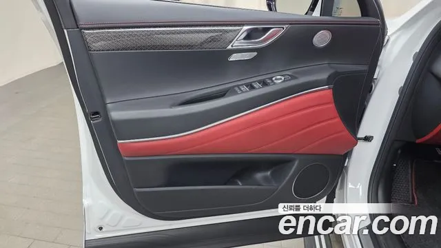 Genesis GV80 GV80 Coupe — Фото автомобиля 12