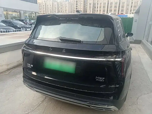 Hongqi HS7 PHEV — Фото автомобиля 5