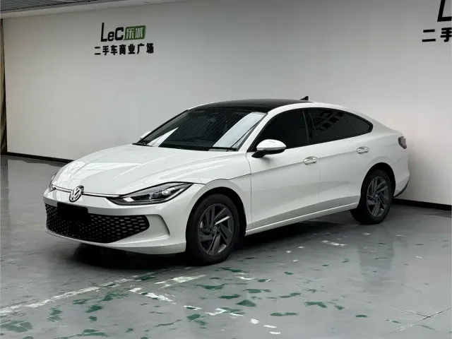 Фотография автомобиля — Volkswagen Lamando