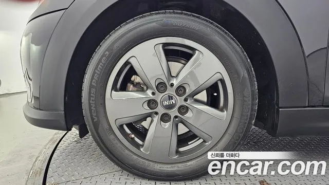 MINI Cooper — Фото автомобиля 5
