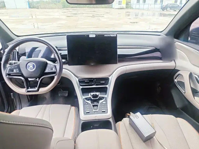 BYD Song Pro — Фото автомобиля 9