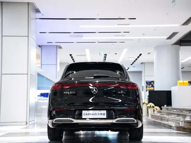 Mercedes-Benz EQS SUV — Фото автомобиля 7