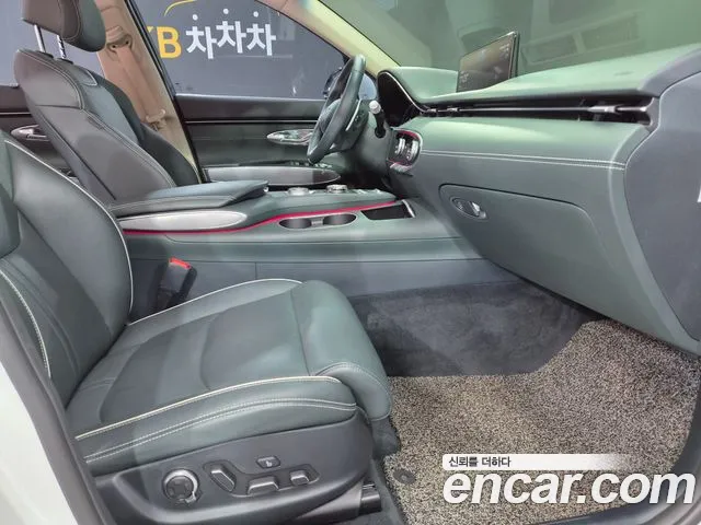 Genesis GV70 Electrified — Фото автомобиля 17