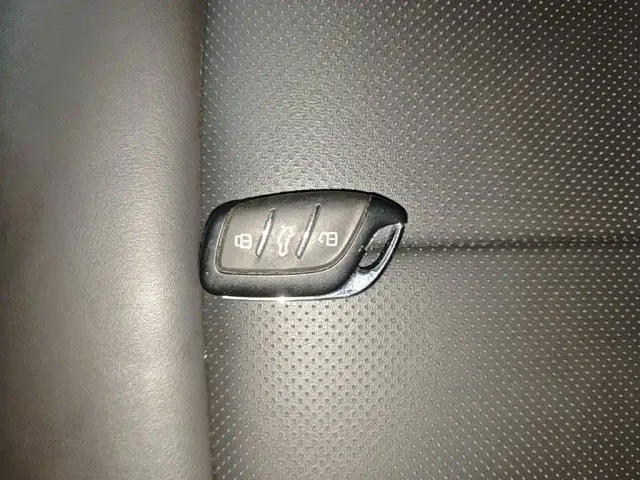 Roewe RX5 — Фото автомобиля 8