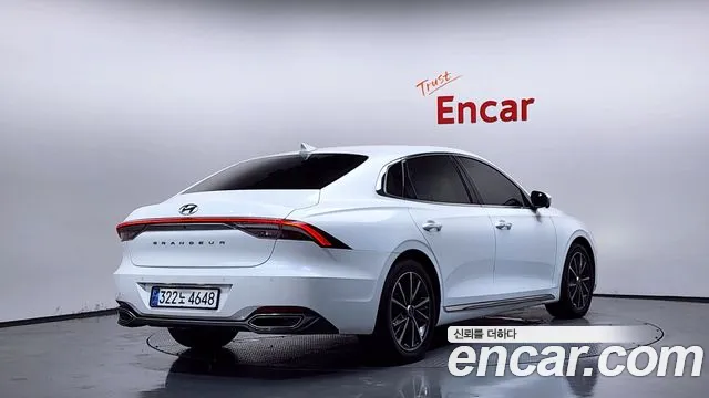 Hyundai Grandeur Новый Grandeur IG — Фото автомобиля 2
