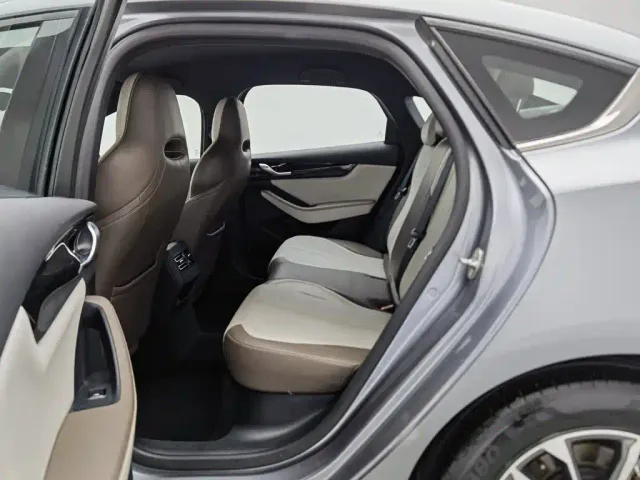 BYD Qin PLUS — Фото автомобиля 15
