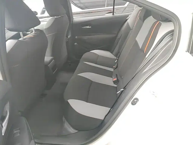 Toyota Corolla — Фото автомобиля 16