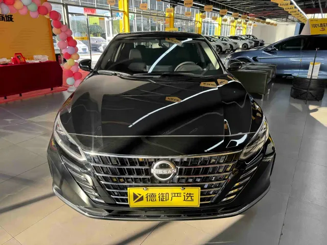 Nissan Teana — Фото автомобиля 2