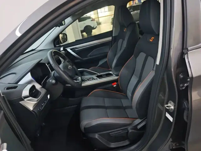 Geely Binyue — Фото автомобиля 14