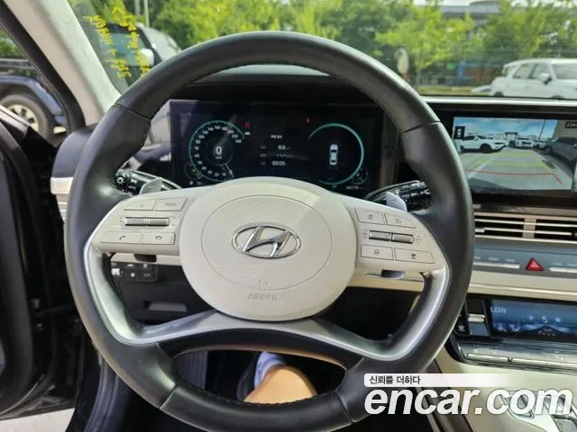 Hyundai Grandeur Новый Grandeur IG — Фото автомобиля 14