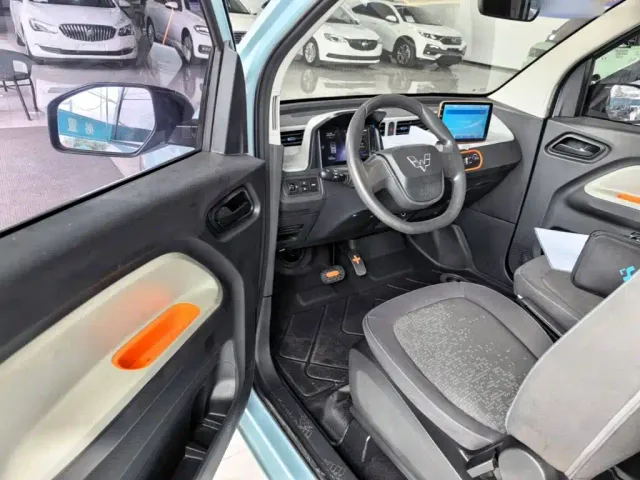 Wuling Hongguang Mini EV — Фото автомобиля 15