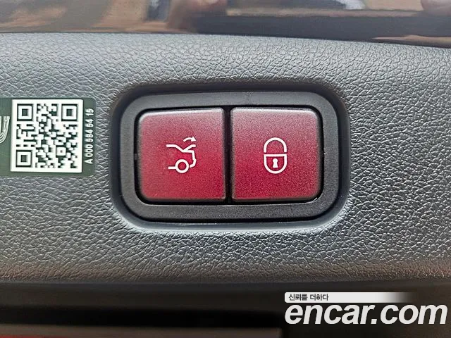 Mercedes-Benz E-Class — Фото автомобиля 14