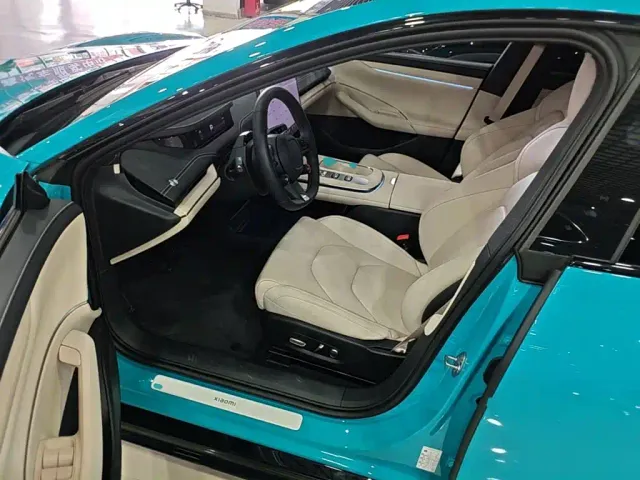 Xiaomi SU7 — Фото автомобиля 15