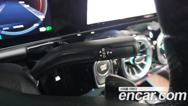 Mercedes-Benz EQA — Фото автомобиля 8